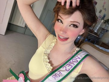 Belle Delphine Votes For Women Onlyfans Set Leaked - #7
