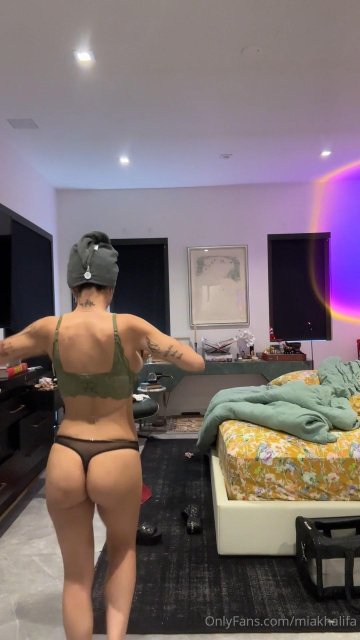 Mia Khalifa Nude Dressing OnlyFans Video Leaked - #42
