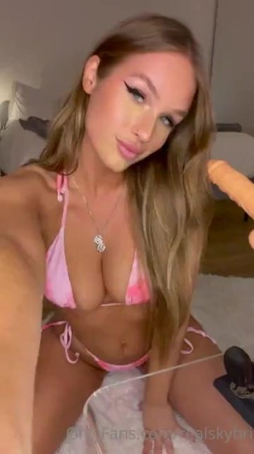 Sky Bri Bikini Dildo Blowjob OnlyFans Video Leaked