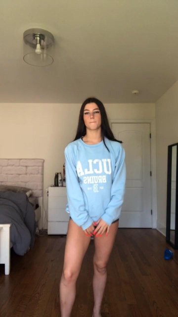 Charli D’Amelio Biking Shorts Camel Toe Video Leaked - #7
