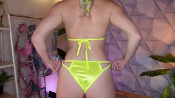 Kat Wonders Monthly Exclusive August 2021 - #9