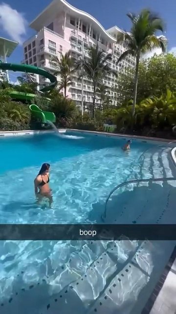 Charli D’Amelio Bikini Waterpark Video Leaked - #5