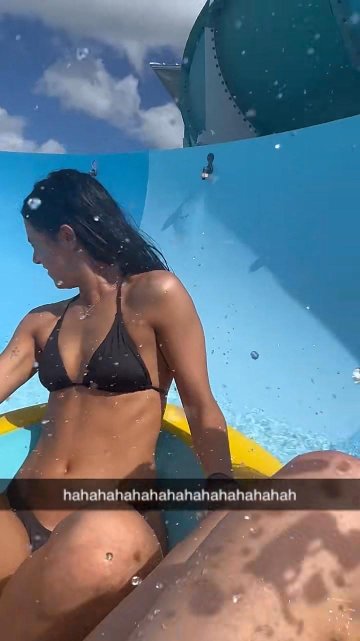 Charli D’Amelio Bikini Waterpark Video Leaked - #10