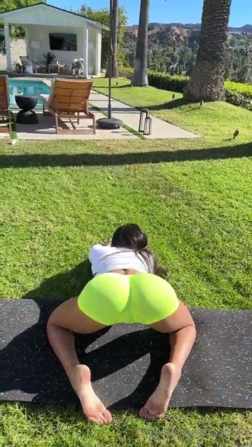 Autumn Falls Nude Outdoor Doggy Style OnlyFans Video Leaked - #5