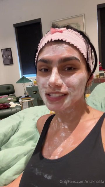 Mia Khalifa Nude Shower Prep OnlyFans Video Leaked - #10