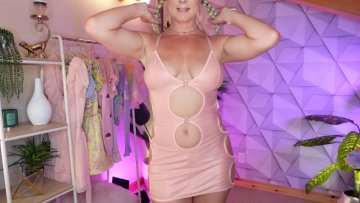 Kat Wonders Monthly Exclusive July 2022 - #12