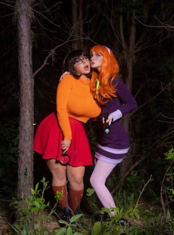 BishoujoMom Nude Velma Daphne Cosplay Fansly Set Leaked - #2