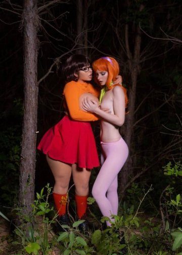 BishoujoMom Nude Velma Daphne Cosplay Fansly Set Leaked - #21