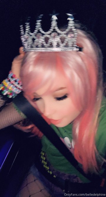 Belle Delphine Pussy Closeup Nude Onlyfans Set Leaked - #111