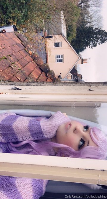 Belle Delphine Nude Friendly Neighborhood Belle Onlyfans Set - #38