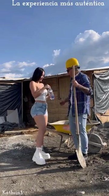 Kathrin Nude POV Construction Blowjob OnlyFans Video Leaked - #14