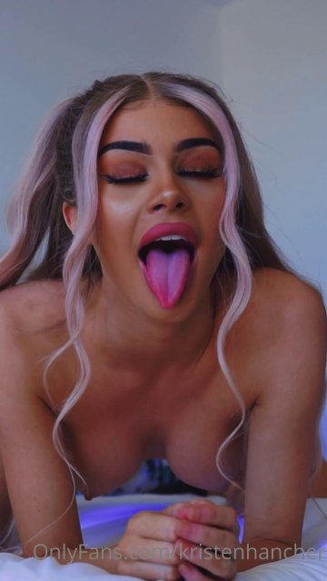 Kristen Hancher Nude Boob Bouncing Onlyfans Video Leaked - #10