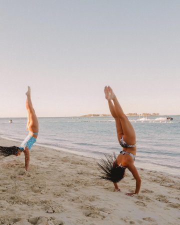 Charli D’Amelio Thong Bikini Beach Candid Set Leaked - #12