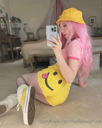 Belle Delphine Yellow Hat Full Onlyfans Set Leaked - #14