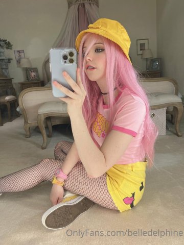 Belle Delphine Yellow Hat Full Onlyfans Set Leaked - #18