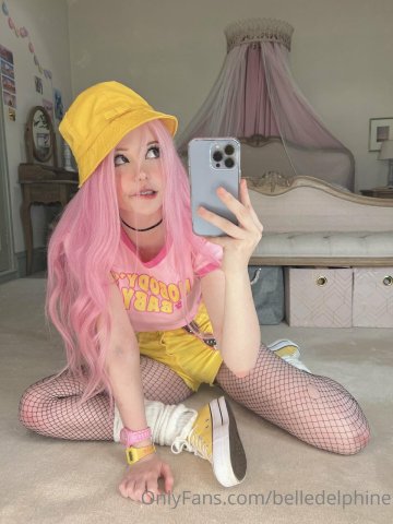 Belle Delphine Yellow Hat Full Onlyfans Set Leaked - #49