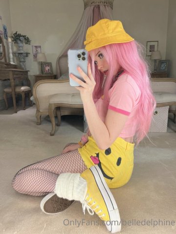Belle Delphine Yellow Hat Full Onlyfans Set Leaked - #62