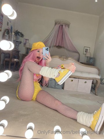 Belle Delphine Yellow Hat Full Onlyfans Set Leaked - #47