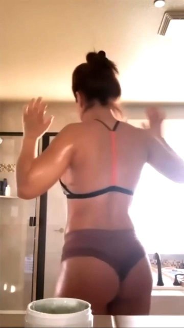 Paige VanZant Lingerie Lotion Rub Video Leaked - #2