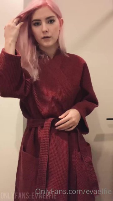 Eva Elfie Nude Robe Strip OnlyFans Video Leaked - #5