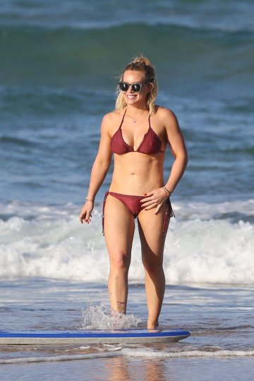 Hilary Duff Bikini Beach Candid Set Leaked - #9