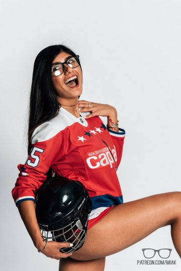 Mia Khalifa Sexy Hockey Jersey Photoshoot Set Leaked - #3