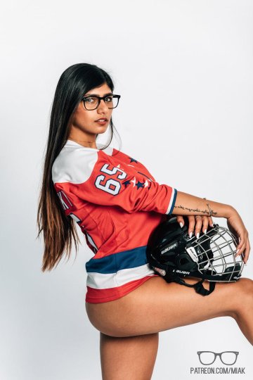 Mia Khalifa Sexy Hockey Jersey Photoshoot Set Leaked - #6