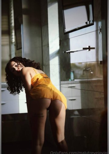 Malu Trevejo Sexy Lingerie Teasing Onlyfans Set Leaked - #4