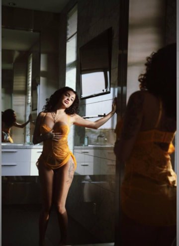 Malu Trevejo Sexy Lingerie Teasing Onlyfans Set Leaked - #9