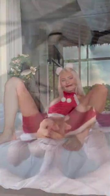 Eva Elfie POV Xmas Dress Blowjob OnlyFans Video Leaked - #10