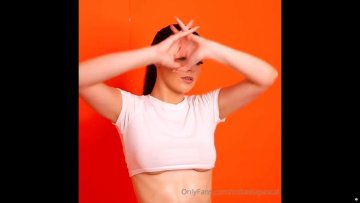 Mikaela Pascal Underboob Tight T-Shirt Onlyfans Video Leaked - #7