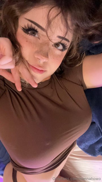Hannah Owo Nude Shirt Strip Selfies OnlyFans Set Leaked - #6