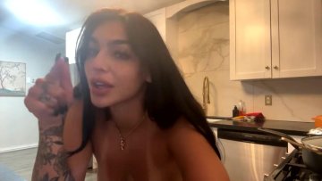 Emily Rinaudo Nude Kitchen OnlyFans Livestream Leaked - #23