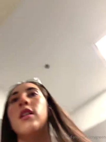 Izzy Green Nude Bathroom Dildo Tease OnlyFans Video Leaked - #8
